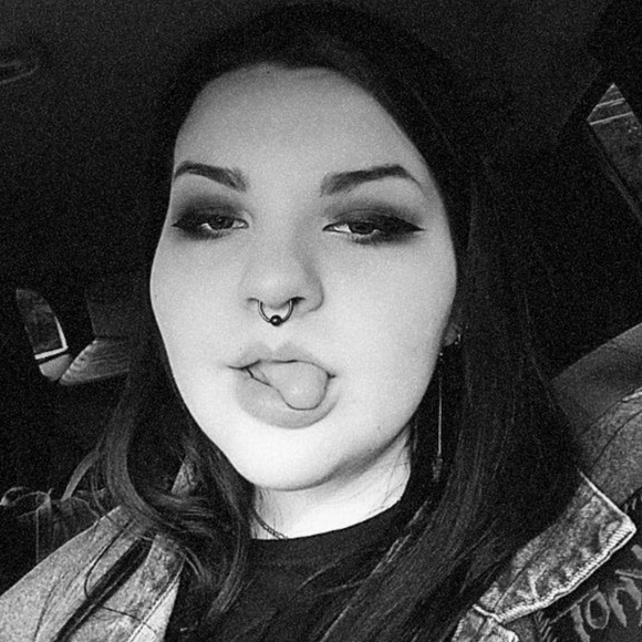 just a goth - Picture 5 of 5